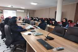 جلسات روخوانی و روانخوانی قرآن کریم در تمام روزهای هفته در ماه مبارک رمضان 
