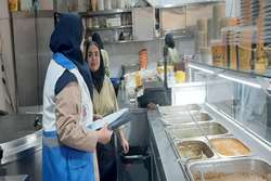 بازدید نظارت آموزش و پلمب واحدهای صنفی متخلف در اجرای طرح ابلاغی معاونت محترم بهداشت توسط کارشناسان بهداشت محیط مراکز تحت پوشش مرکز بهداشت شمال‌غرب ۲ دانشگاه علوم پزشکی ایران 