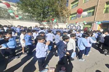 زنگ سلامت در مدارس مناطق ۲ و ۶ تهران به صدا درآمد؛ حضور تیم‌های سلامت مرکز بهداشت شمال غرب دو در مدارس