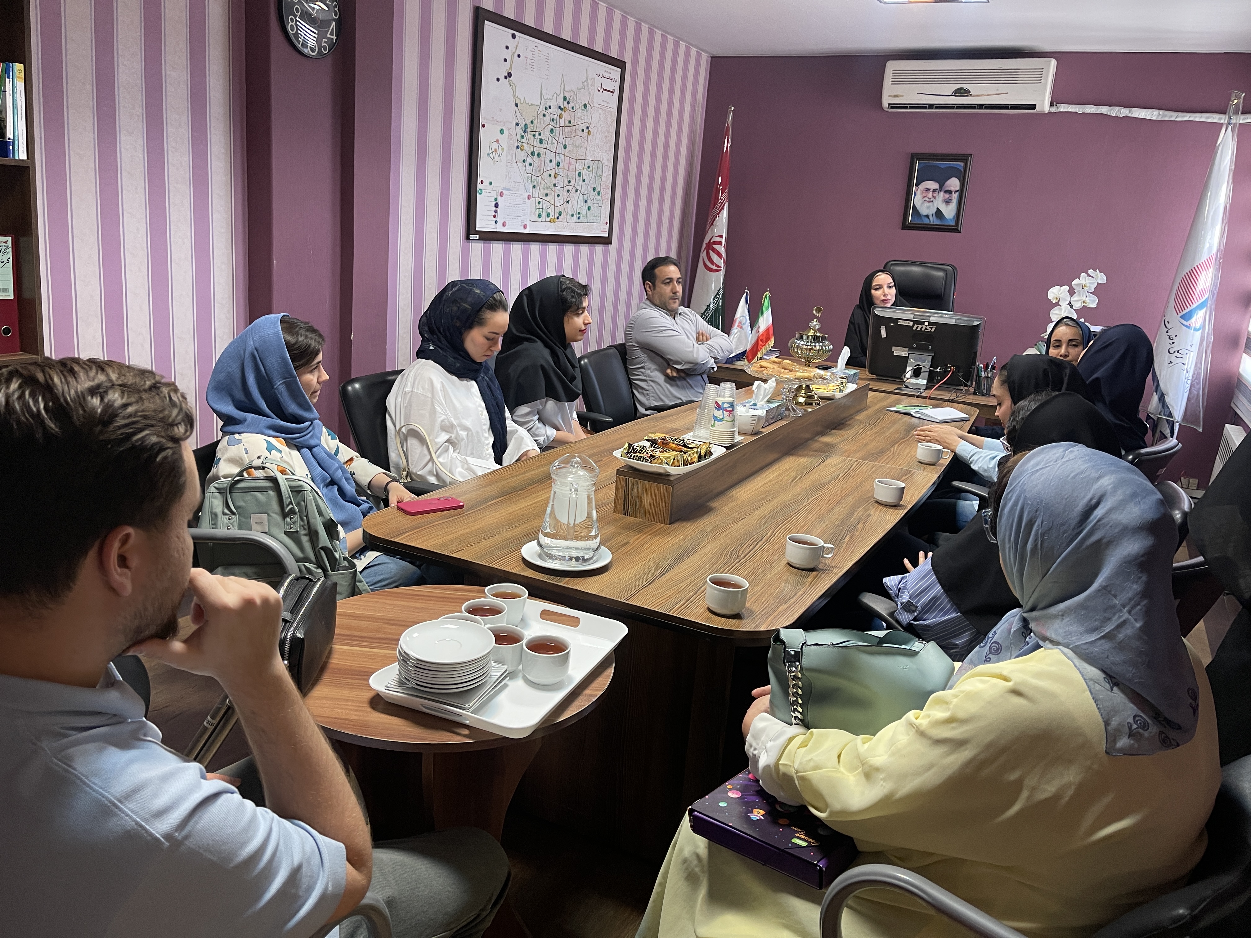     تأمین نیروی پزشک خانواده در بهارستان با مشارکت پزشکان طرحی مرکز بهداشت شمال غرب ۲